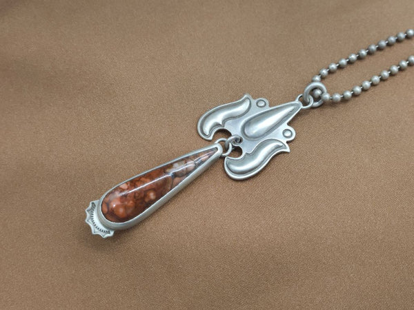 Floral Agate Necklace